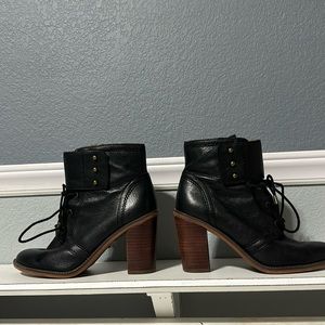 Franco Sarto Eden  leather Lace up Zip up booties
